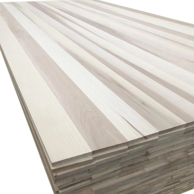 Peti Mati Poplar