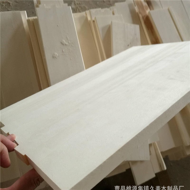 Panel Dinding Poplar